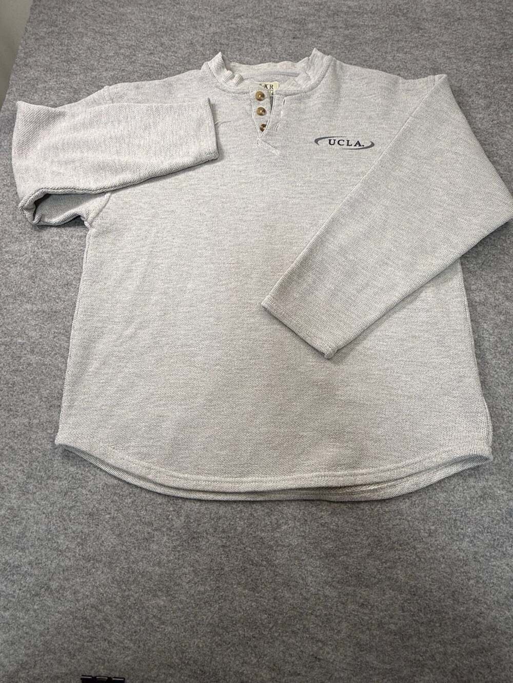 Gear For Sports UCLA Bruins Gray Waffle Knit Long Sleeve Henley Shirt Medium